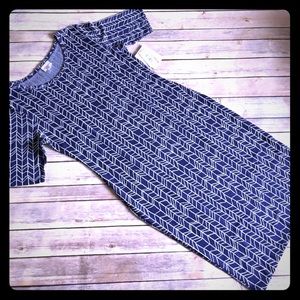 🚫SOLD Lularoe blue and white jacquard Julia dress